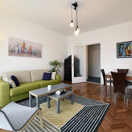 Apartment Sunny Загреб Экстерьер фото