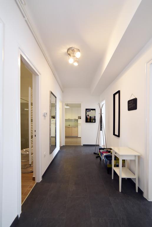 Apartment Sunny Загреб Экстерьер фото