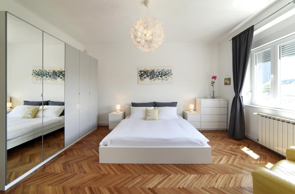 Apartment Sunny Загреб Экстерьер фото